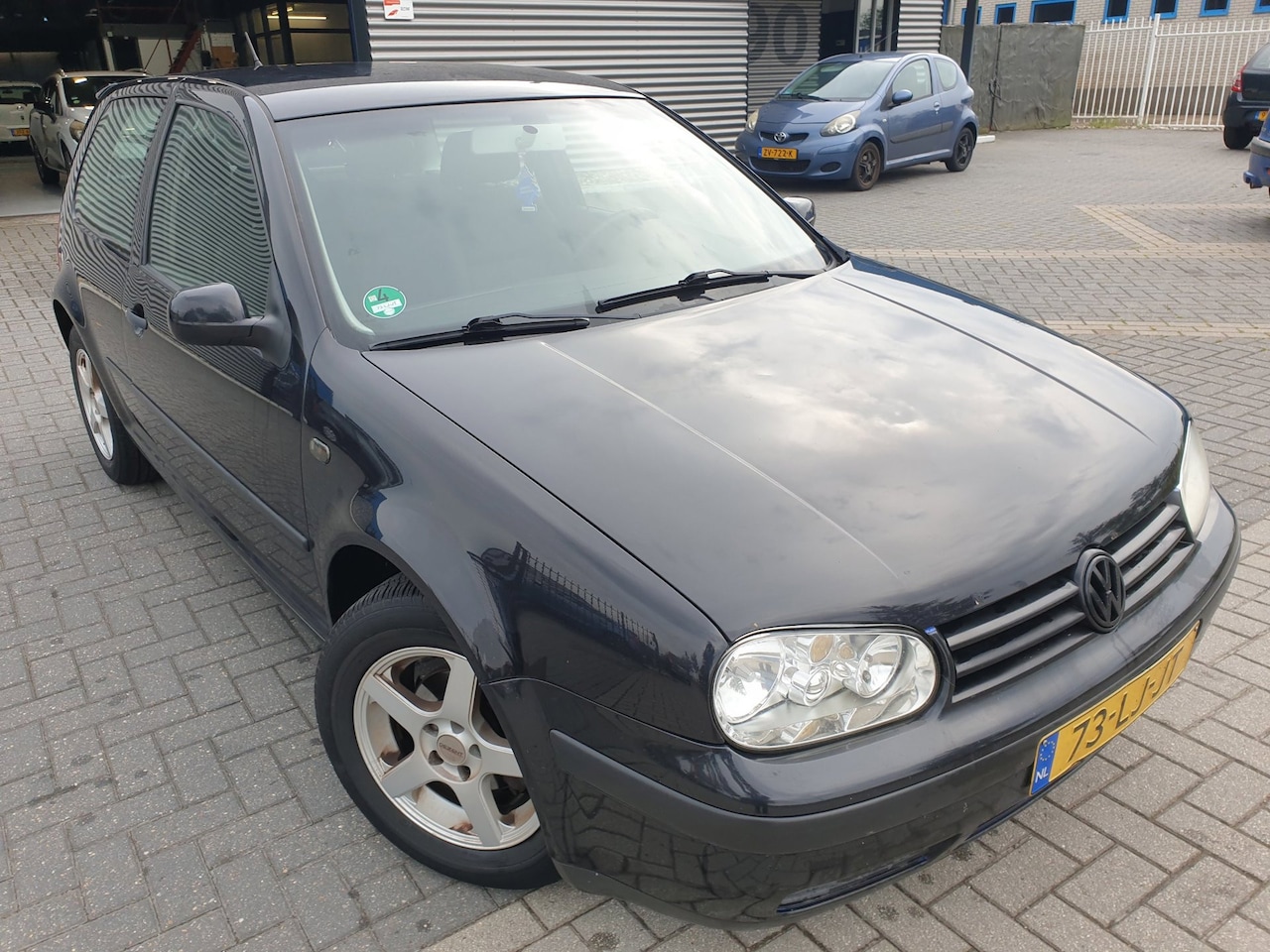 Volkswagen Golf - 1.6-16V 1.6-16V - AutoWereld.nl