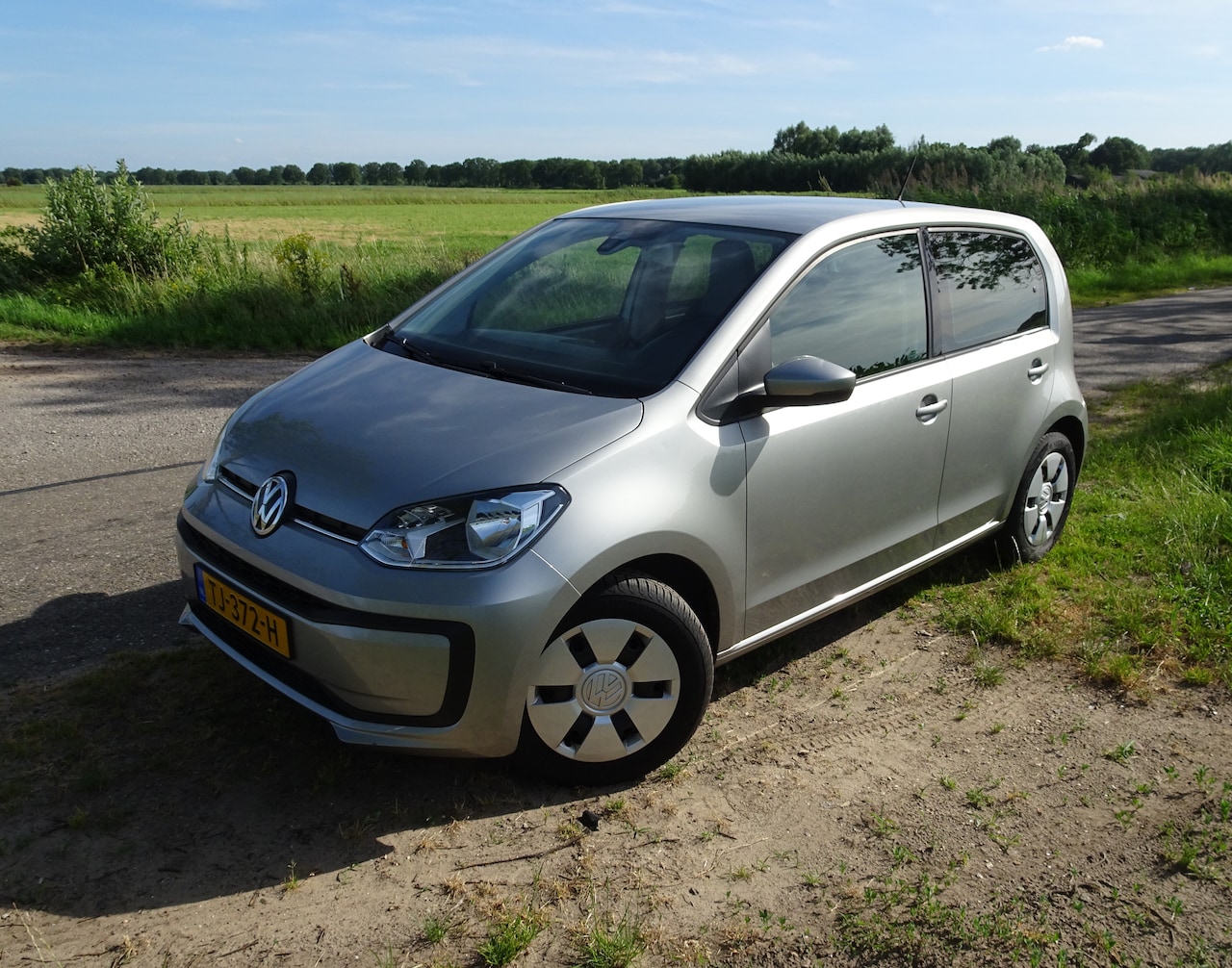 Volkswagen Up! - 1.0 BMT move up! Met executive pakket - AutoWereld.nl