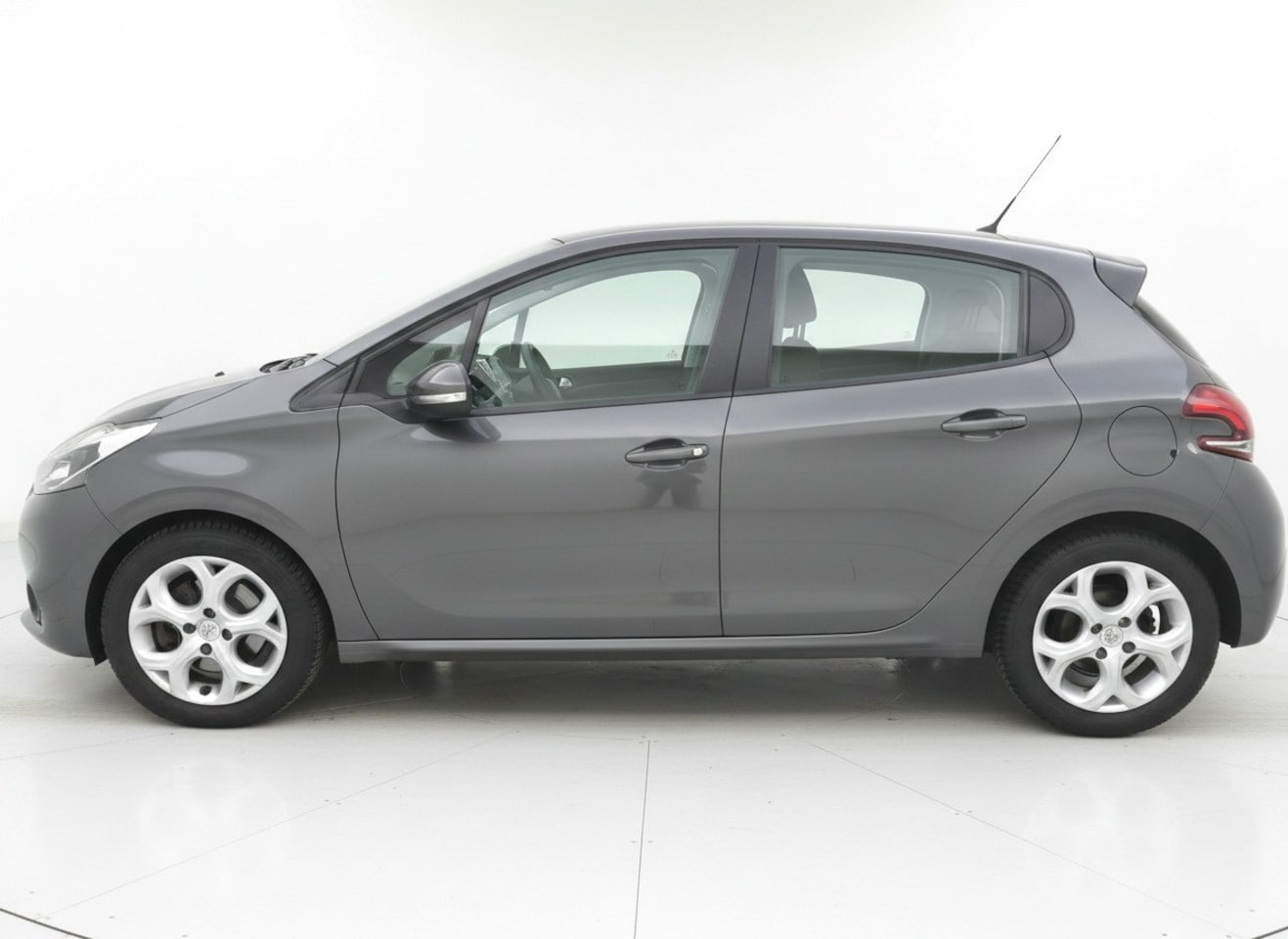 Peugeot 208 - 1.2 Puretech 82pk 5D Blue Lion - AutoWereld.nl