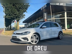Volkswagen Golf - 1.5 TSI Highline Business R | R-LINE | PANO | WINTER |