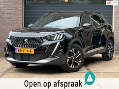 Peugeot 2008 - GT 130pk Automaat | Trekhaak | ACC | All season banden | Stoelverwarming | Parkeercamera