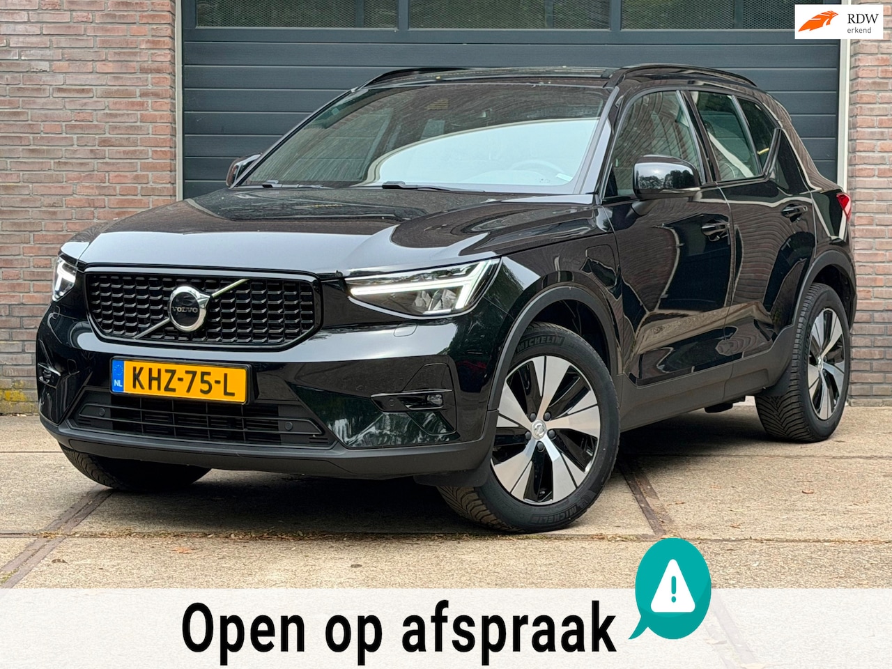 Volvo XC40 - T4 Plug-in hybrid Plus Dark | Trekhaak | ACC | Stoelverwarming | Camera - AutoWereld.nl