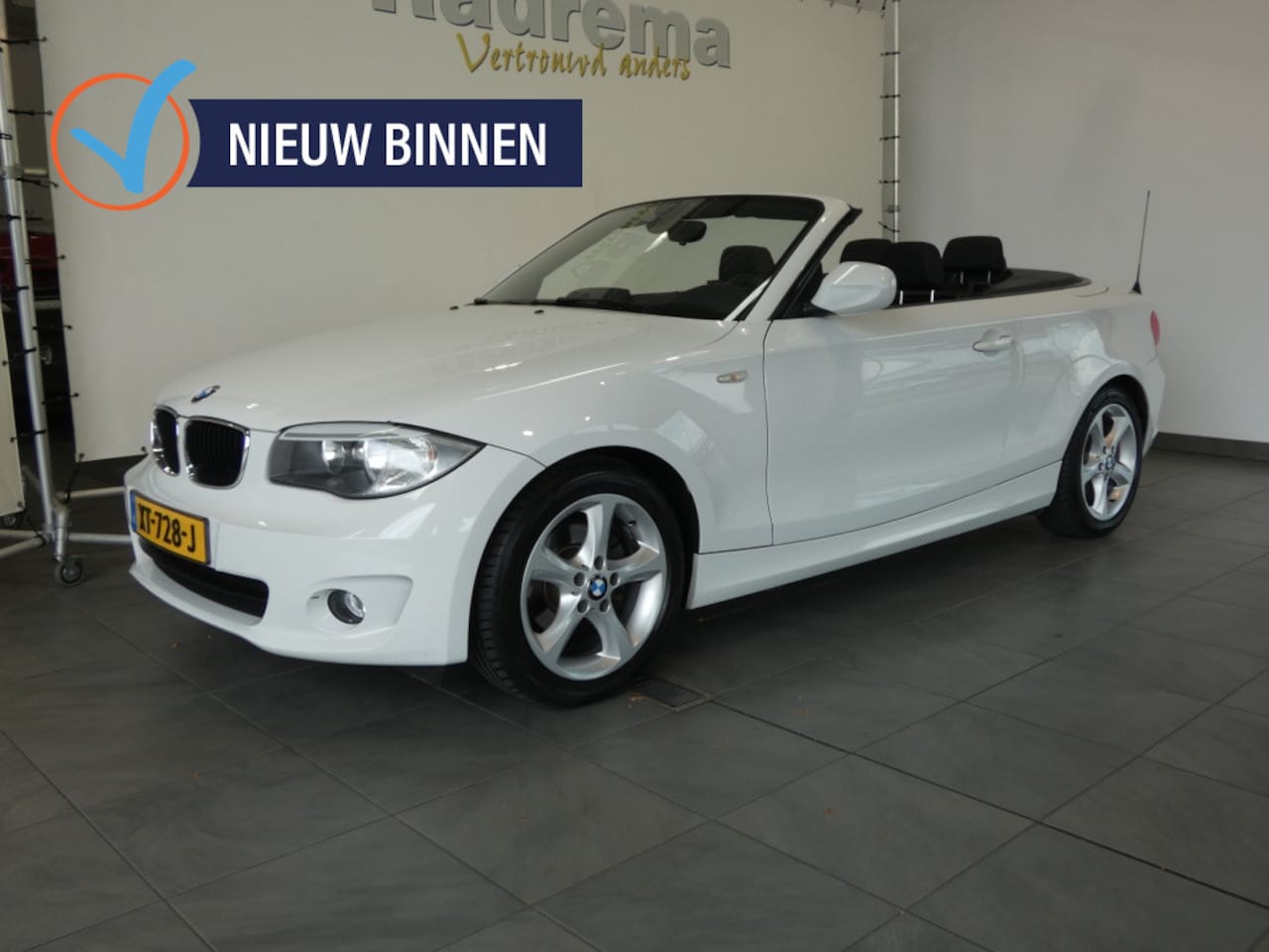 BMW 1-serie Cabrio - 118i High Executive 118i High Executive - AutoWereld.nl
