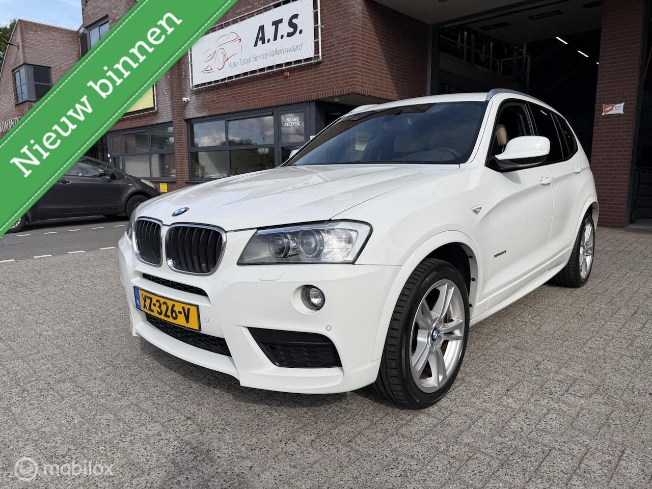 BMW X3 - xDrive20i High Executive M-PAKKET*PDC*NAVI*CRUISE* - AutoWereld.nl