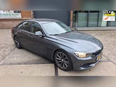 BMW 3-serie - 320i Executive ---- automaat