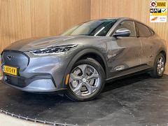 Ford Mustang Mach-E - RWD 75 kWh|96% SOH|440 KM WLTP|VOLLEDER|STOEL+STUURVERWARMING|ACC|APPLE CARPLAY|CAMERA|NAP