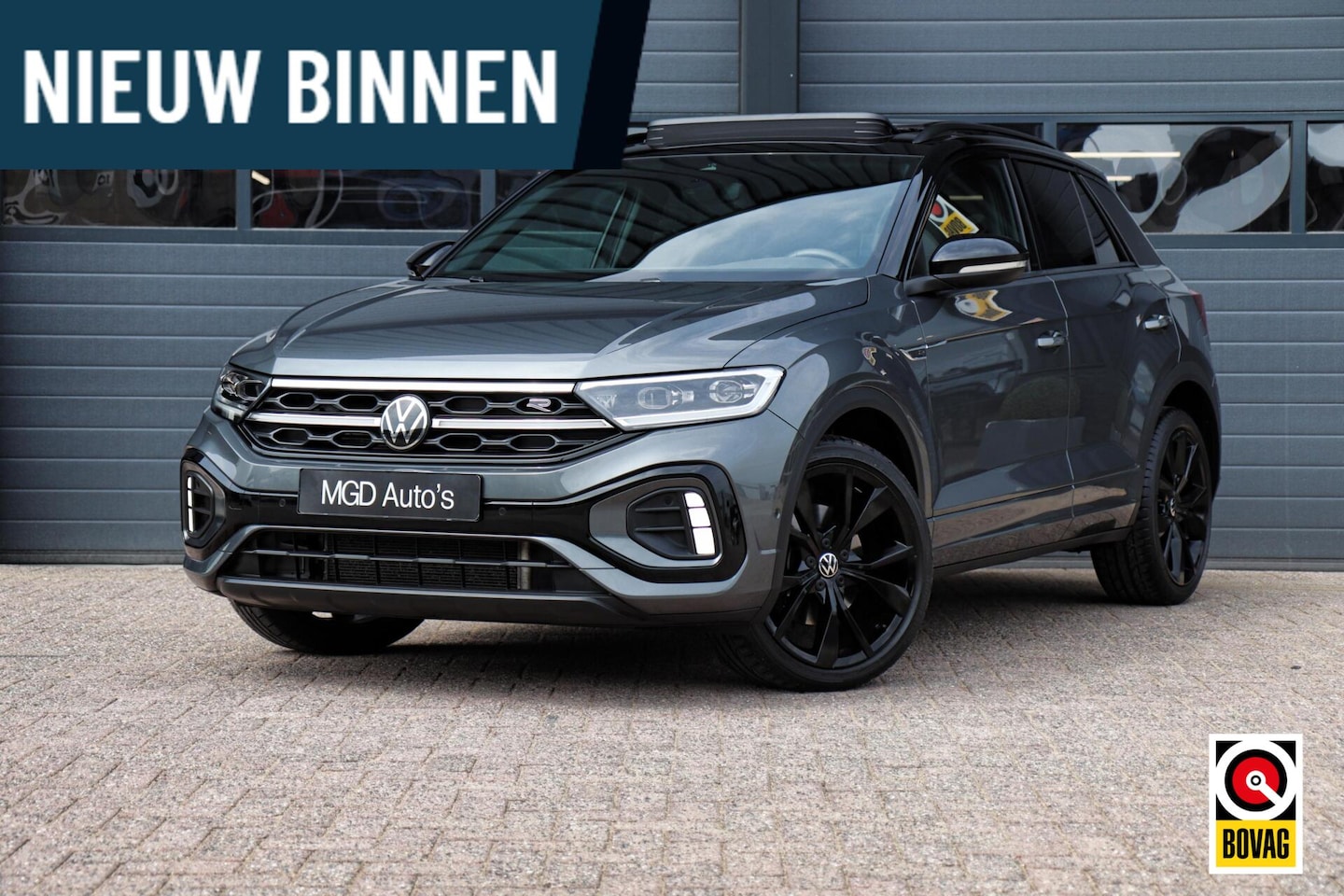 Volkswagen T-Roc - 1.5 TSI 3x R-Line|IQ-LIGHT|PANO|CAMERA|MEMORY|KEYLESS|STOELVERW.|CARPLAY|ELEK. KLEP - AutoWereld.nl