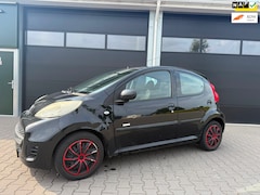 Peugeot 107 - 1.0-12V Millesim 200/Airco/E.ramen/5deurs