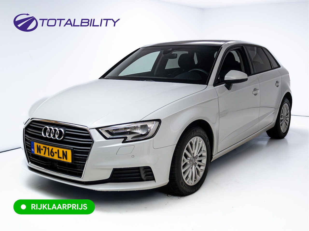 Audi A3 Sportback - 1.6 TDI Pro Line 116 PK Automaat | Leer | Panoramadak | Stoelverwarming | Adap. Cruise | N - AutoWereld.nl