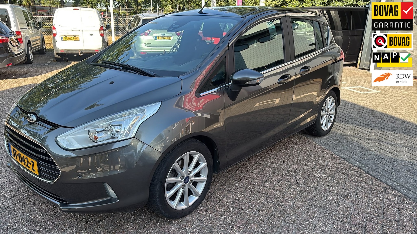 Ford B-Max - 1.0 EcoBoost Titanium apk / beurt / distributie - AutoWereld.nl