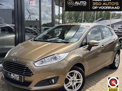 Ford Fiesta - 1.0 EcoBoost Titanium 101PK | Van de Dealer | Trekhaak | Stoelverwarming | Airco | Parkeer