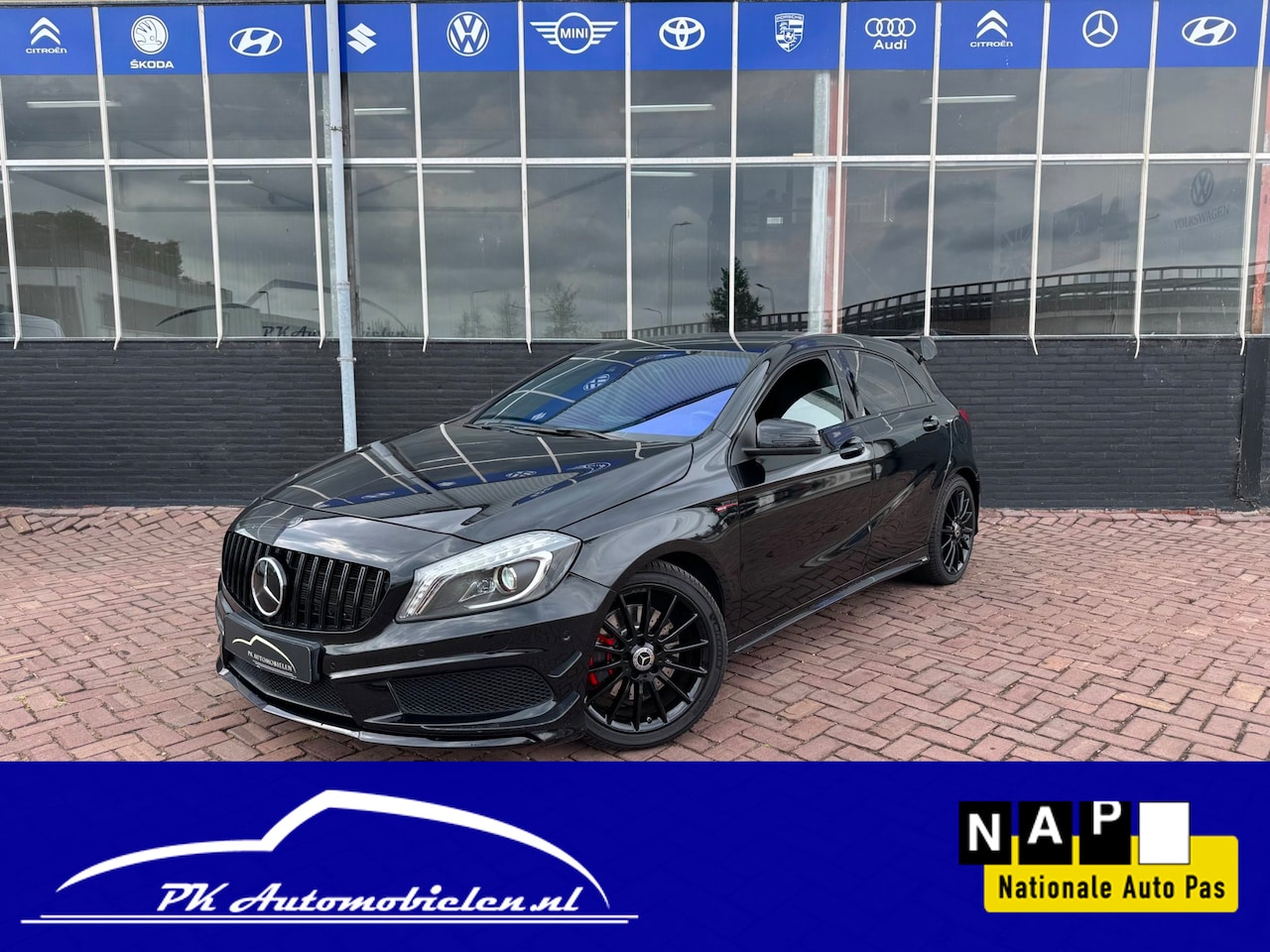 Mercedes-Benz A-klasse - 250 4MATIC Prestige AMG **HANDEL/EXPORT GEEN GARANTIE** - AutoWereld.nl