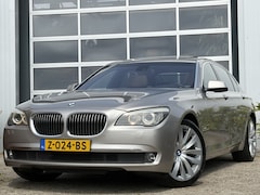 BMW 7-serie - 740Li High Executive 326pk | Nieuwstaat | Achteruitrijcamera | Bi-xenon koplampen | Elektr