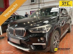 BMW X1 - xDrive20i Xline Panodak Navi Carplay Memory Leer Camera Harman Kardon Trekhaak