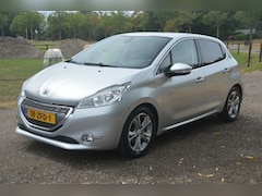 Peugeot 208 - 1.6 VTi Allure Clima Cruise PDC