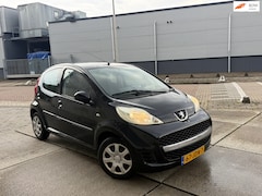 Peugeot 107 - 1.0-12V Sublime Airco 5 DR APK 2027 scherm