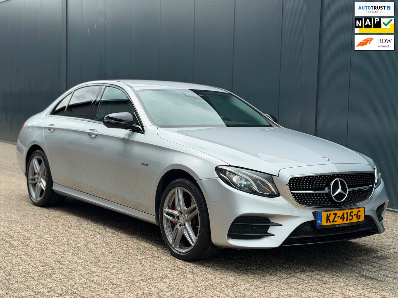 Mercedes-Benz E-klasse - 350 e AMG Pakket|Memory|HUD|Topstaat! - AutoWereld.nl