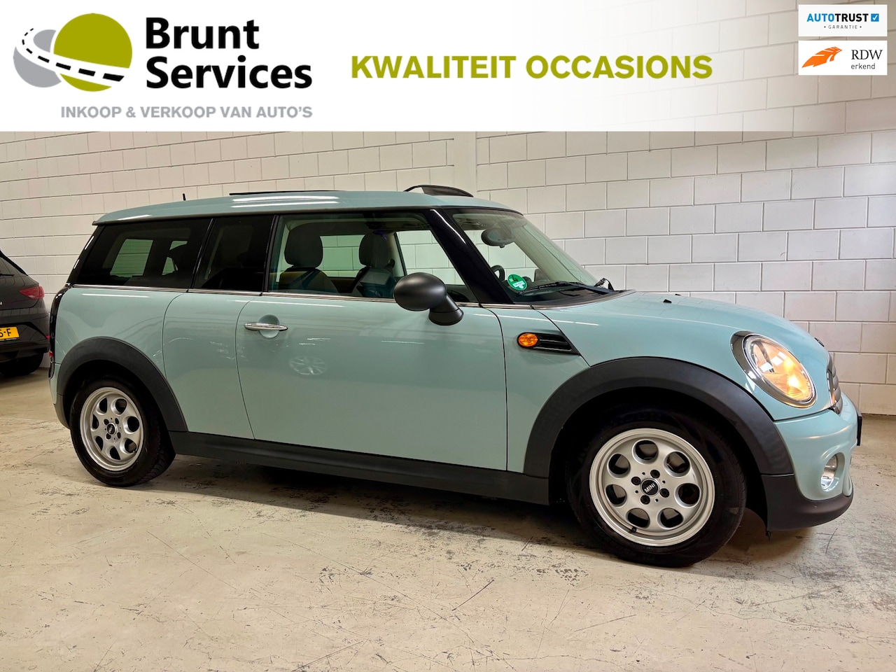 MINI Clubman - Mini 1.6 One Chili Bj.11|Panodak|Stoelverwarming|Pcd|Clima !! - AutoWereld.nl