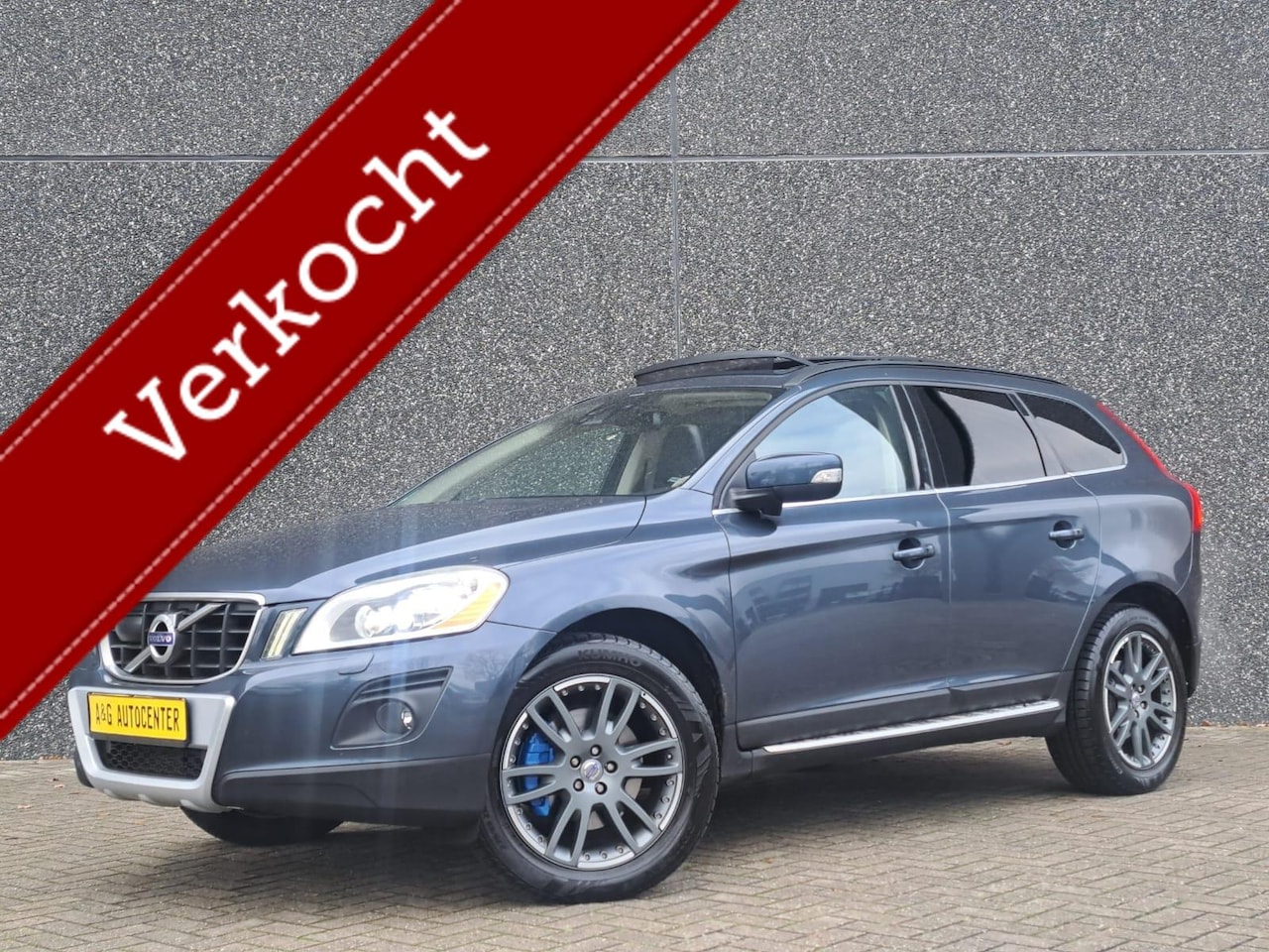 Volvo XC60 - 3.0 T6 AWD Summum/Leer/Pano/Navi/19''/286PK/Vol! - AutoWereld.nl
