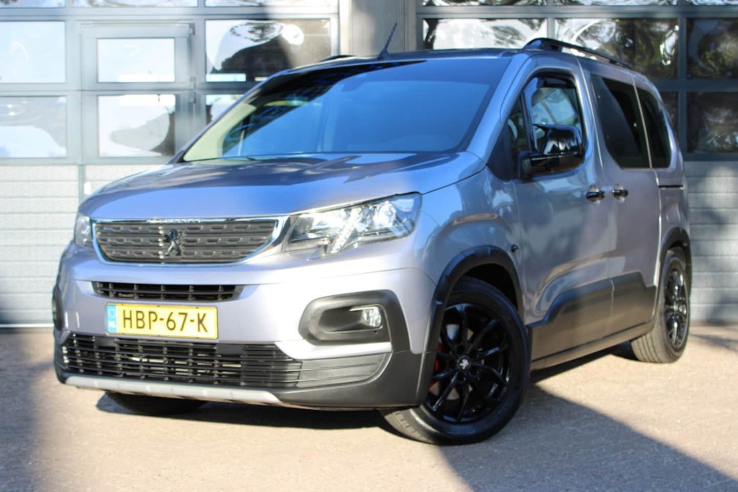 Peugeot Rifter - 1.2 PURETECH Allure Camera / Apple carplay / Clima control / Keyless go - AutoWereld.nl