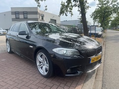 BMW 5-serie Touring - 535i High Executive Automaat Zeer Nette Auto Airco/ECC, Leder, Pano, Navi
