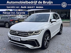 Volkswagen Tiguan - TSI 245pk DSG Hybrid R-Line (Pano, Trekhaak, Camera, IQ)