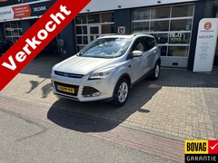 Ford Kuga - 1.6 Titanium 4WD All-in Prijs Camera/Cruise/Airco/Elek klep/Trekhaak Eurorepar