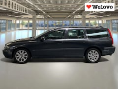 Volvo V70 - 2.4 Comfort Line Automaat, Nieuwe APK, Trekhaak