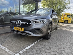 Mercedes-Benz GLA-Klasse - 250 e Progressive