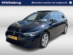 Volkswagen Golf - 1.4 eHybrid GTE / AUTOMAAT/ 245 PK/ PANO/ PARK.SENSOR.V+A/ STUUR+STOELVERWARM./ APP-CONNEC