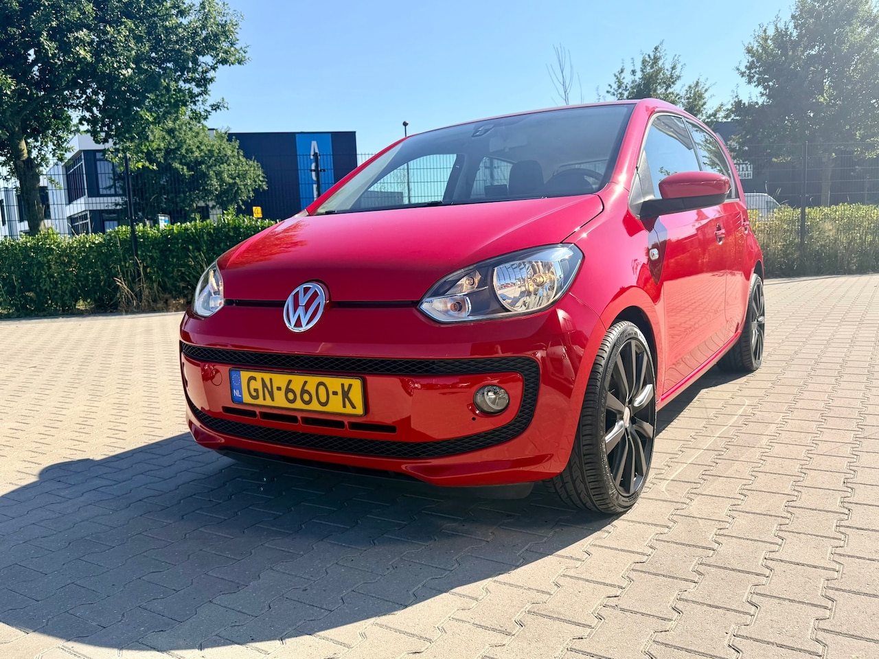 Volkswagen Up! - 1.0 high up! BlueMotion 1.0 high up! BlueMotion - AutoWereld.nl