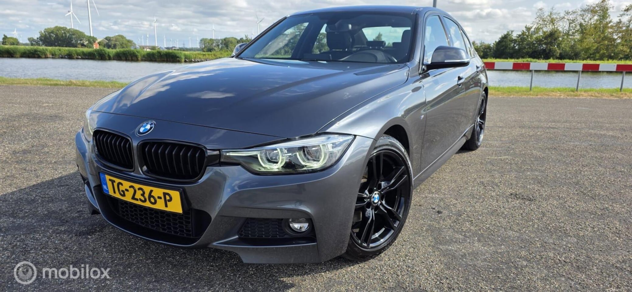 BMW 3-serie - 320i M Sport Edition 320i M Sport Edition - AutoWereld.nl