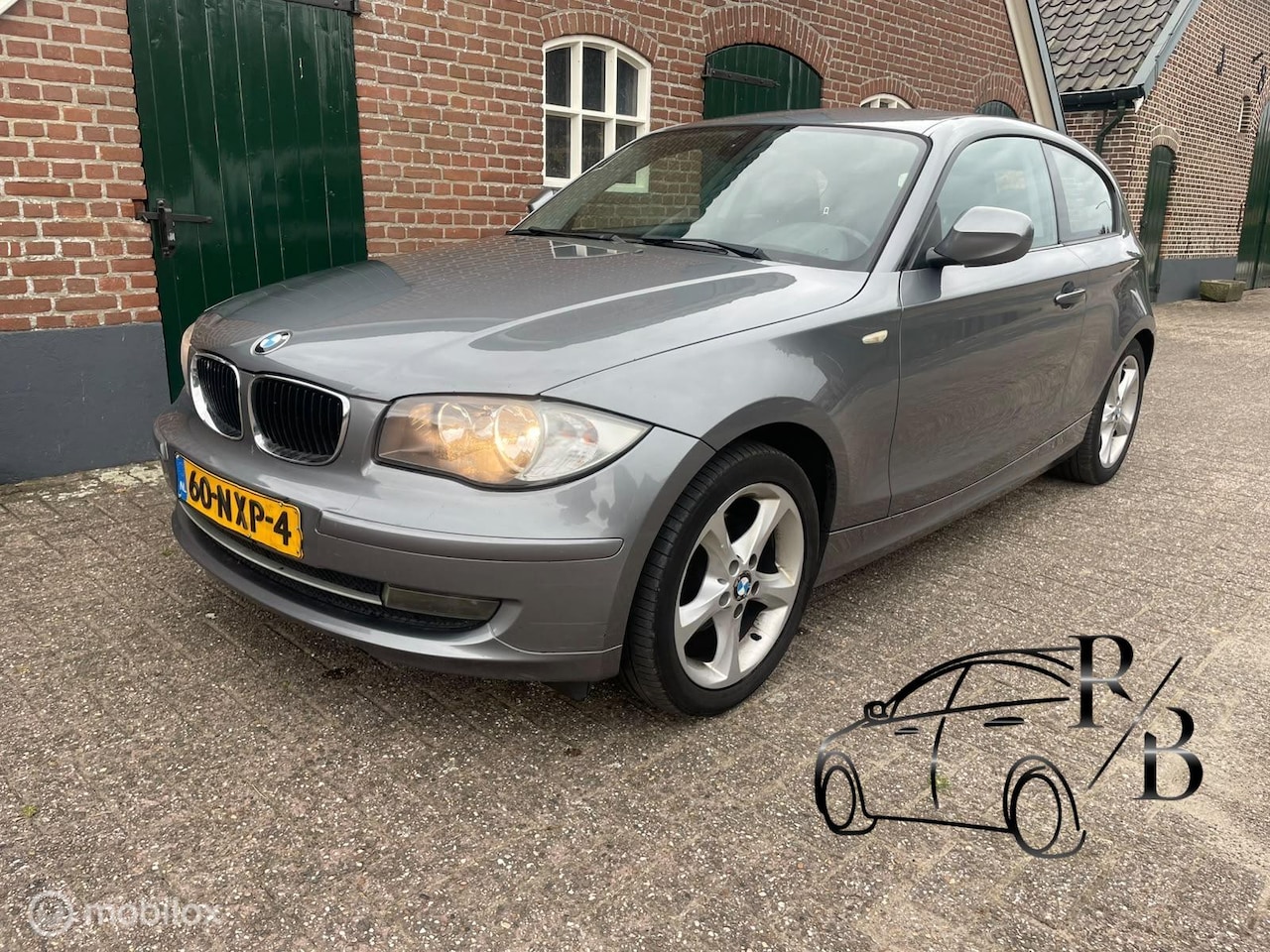BMW 1-serie - 118d Corporate Business Line Edition AC APK NIEUW - AutoWereld.nl