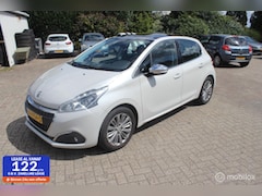 Peugeot 208 - 1.2 PureTech Allure, panorama, automaat