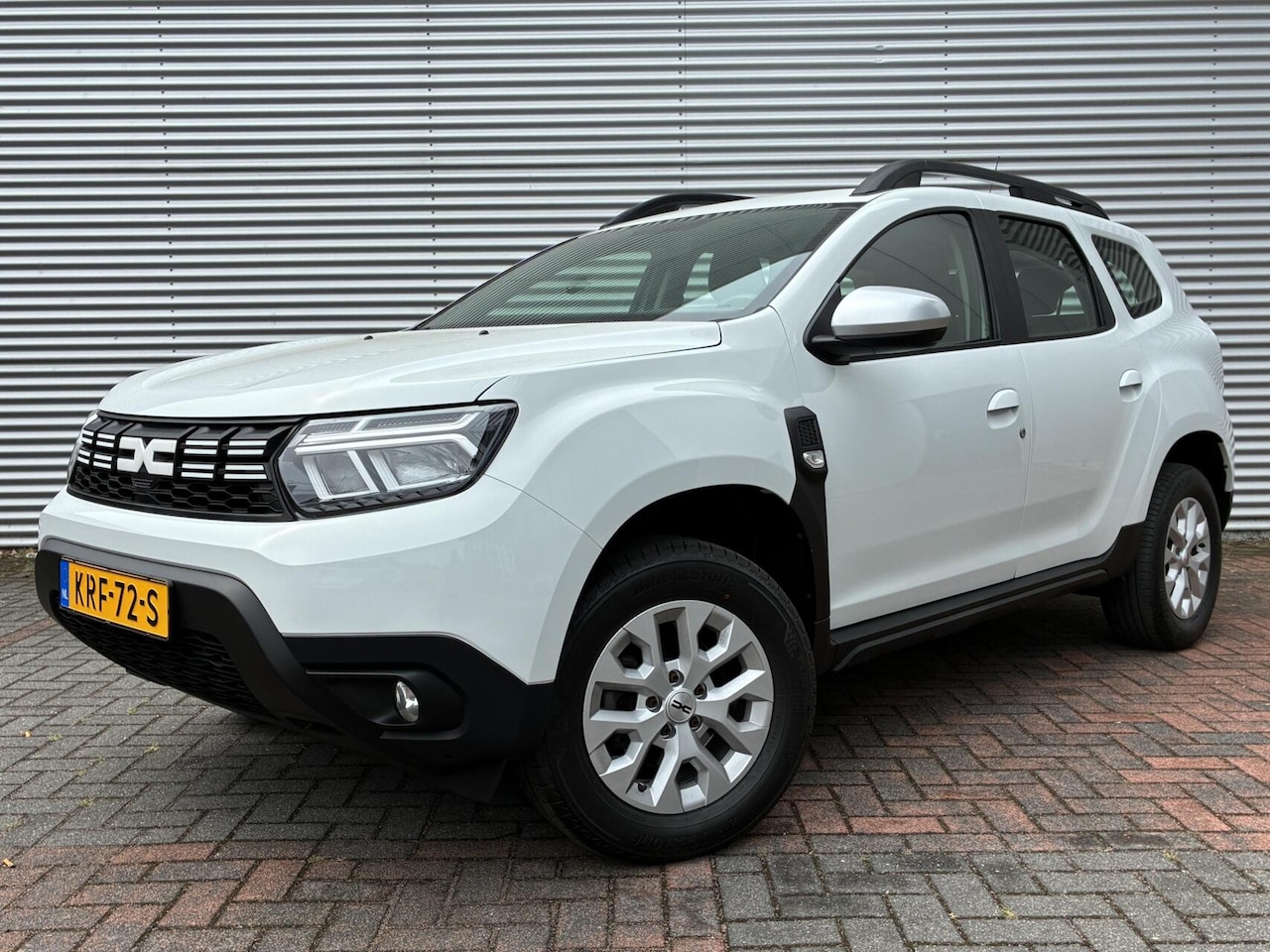 Dacia Duster - 1.0 TCe Hoge Instap Airco cruise Carplay Led 23 Eerste Eigenaar Perfecte Staat - AutoWereld.nl