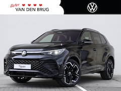 Volkswagen Tiguan - R-Line Edition 1.5 eHybrid 272 PK | Head up | Trekhaak | LED Matrix IQ light | Panoramadak