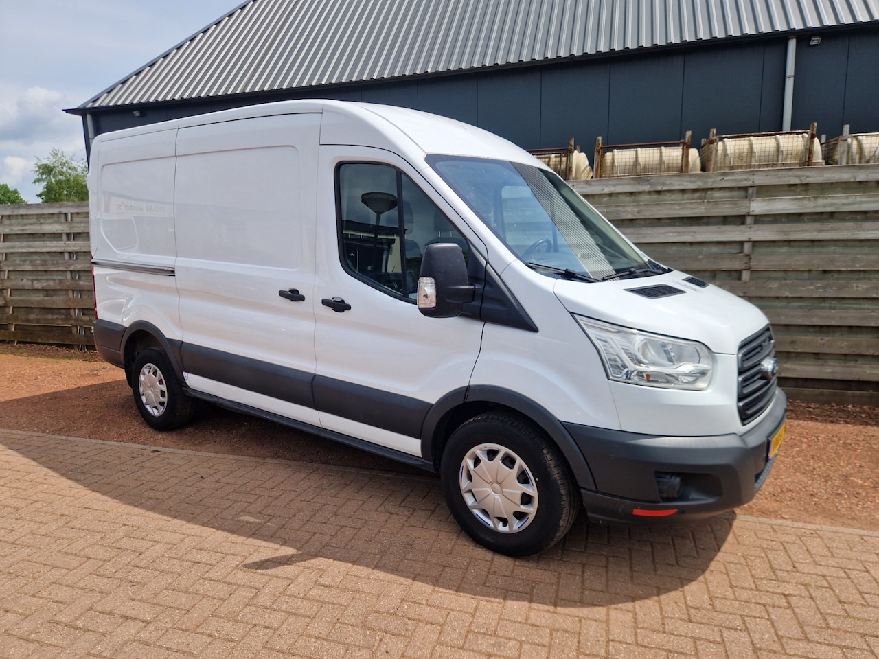 Ford Transit - 350 2.0 TDCI L2H2 Trend Airco - AutoWereld.nl