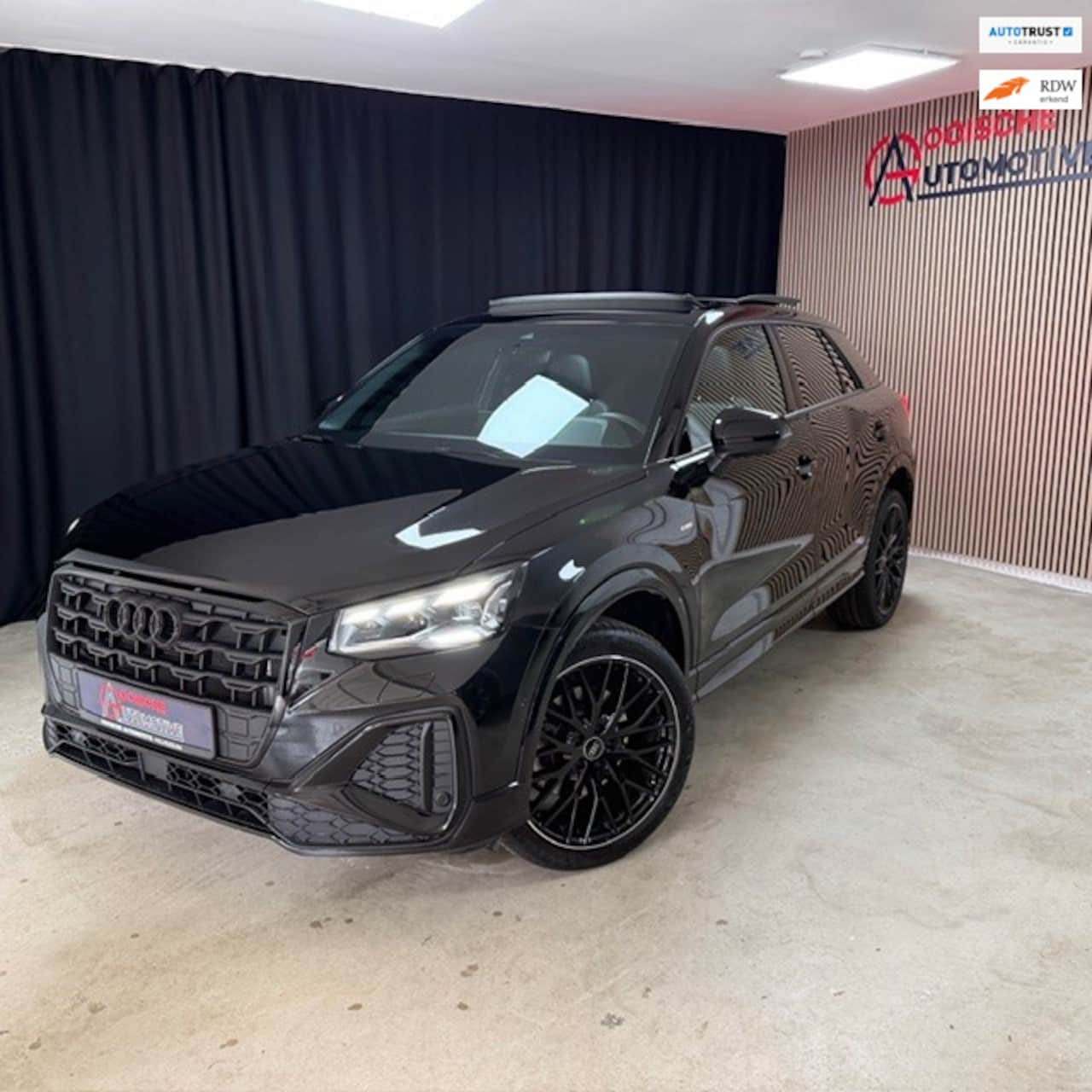 Audi Q2 - 35 TFSI S Line. Pano/ cam/drive/ black pakket - AutoWereld.nl