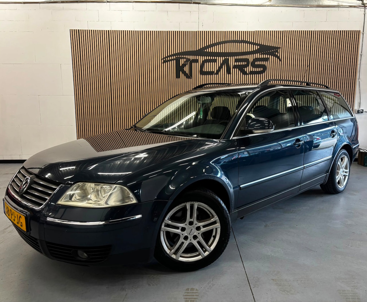 Volkswagen Passat Variant - 2.0-20V Turijn | Nieuwe Koppeling | Clima | Trekhaak | LM Velgen | Parkeersensoren achter - AutoWereld.nl