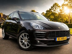 Porsche Macan - 2.0 Turbo Panorama Luchtvering Carplay Vol leder Nederlandse Auto