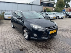 Ford Focus Wagon - 1.0 EcoB. Titanium| MOTOR DEFECT