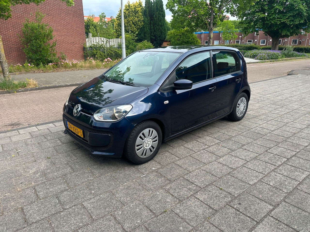 Volkswagen Up! - 1.0 move up! BlueMotion NW APK 5drs - AutoWereld.nl