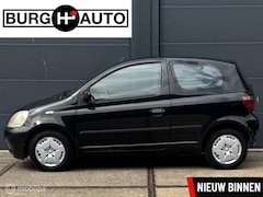 Toyota Yaris - 1.3-16V VVT-i YORIN 3 deurs - AIRCO - EL. RAMEN - CPV - STUURBEKRACHTIGING - RADIO/CD - NA