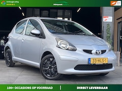 Toyota Aygo - 1.0-12V +|5 Drs|NAP|El.Ramen|Lage KM|APK|AUX
