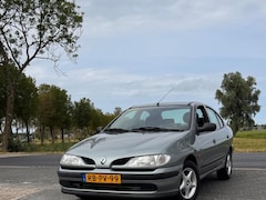 Renault Mégane - 1.6e RN
