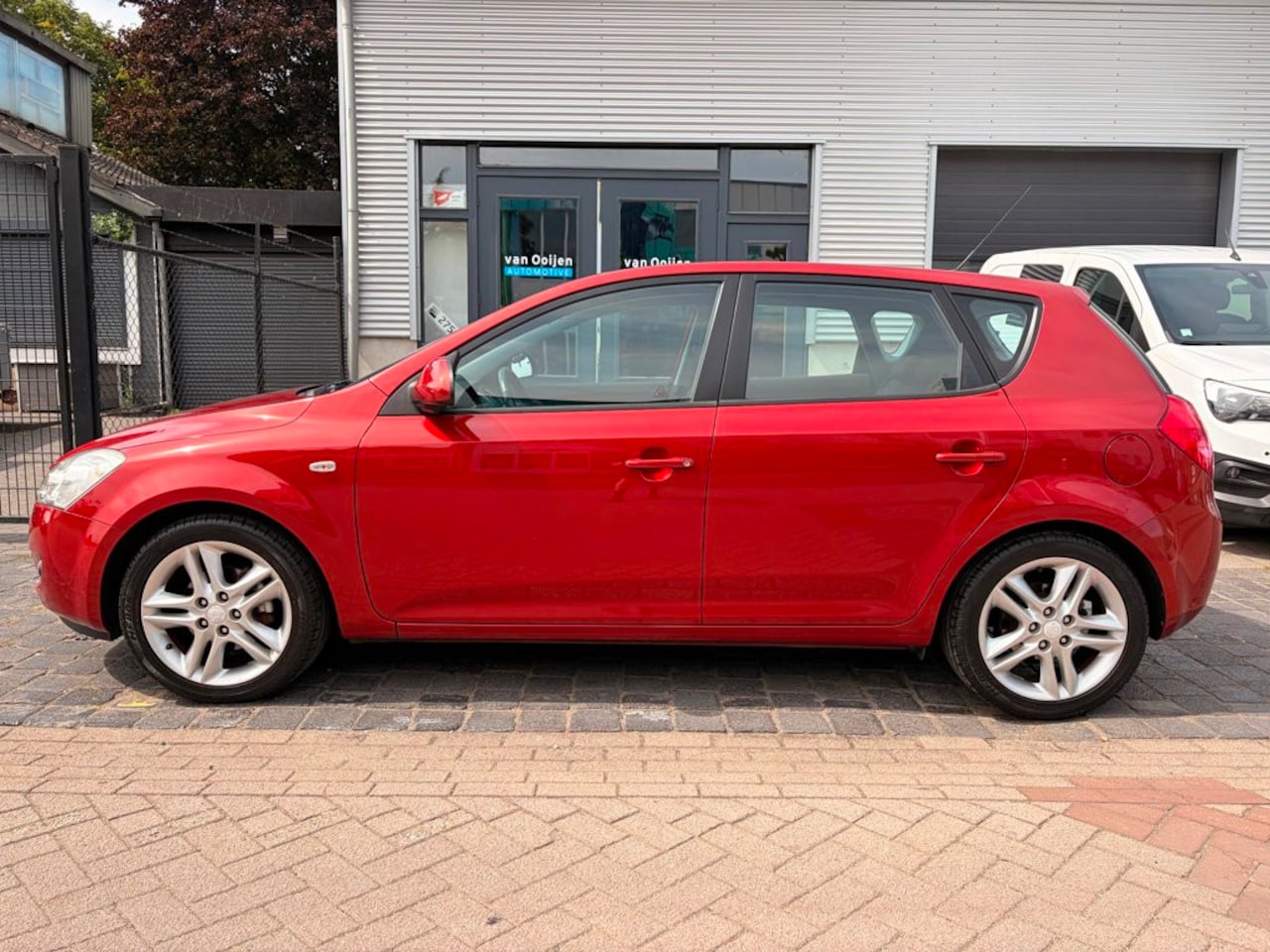 Kia Cee'd - 1.6 X-ecutive 1.6 X-ecutive - AutoWereld.nl