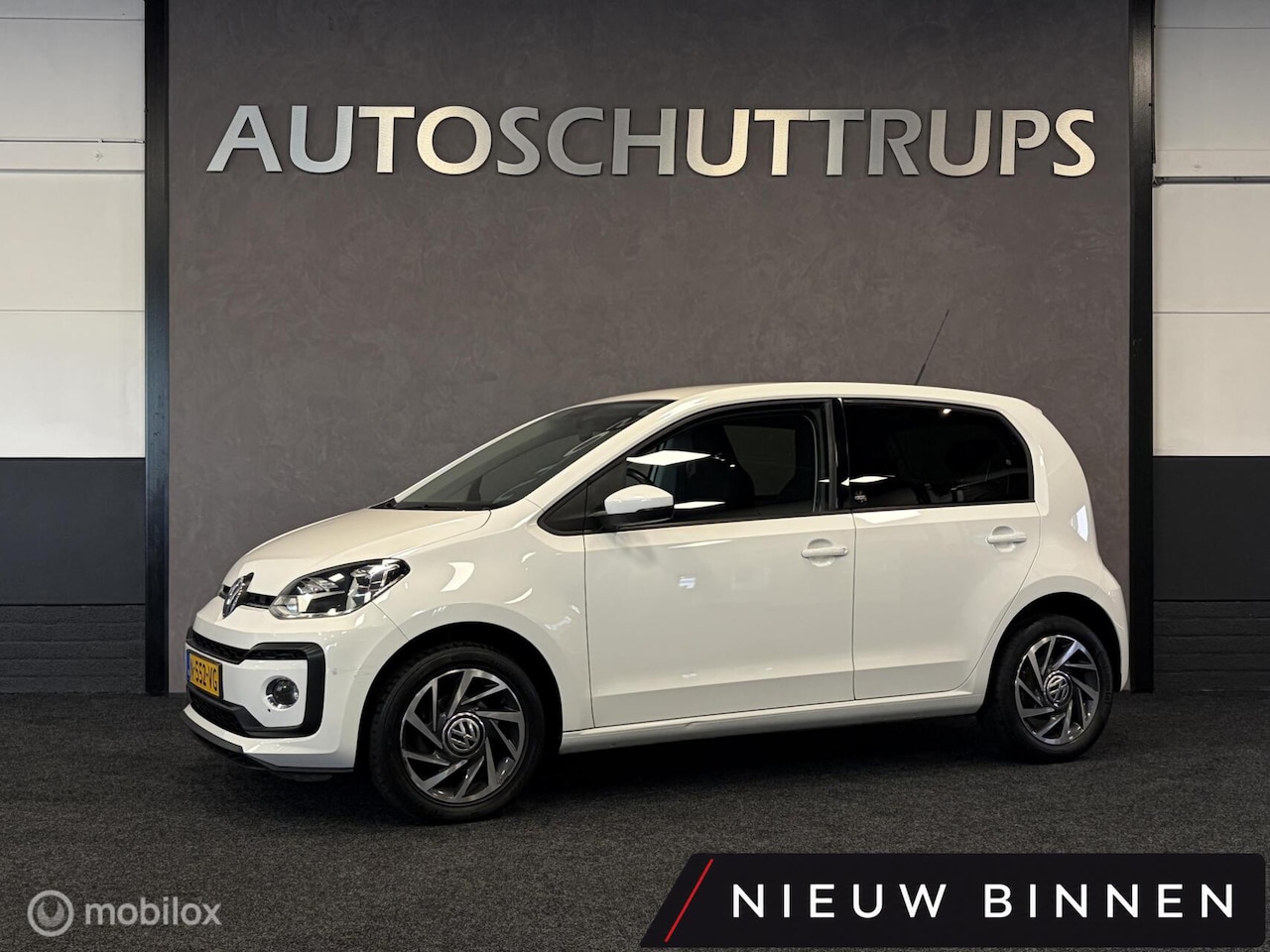 Volkswagen Up! - 1.0 TSI 90 PK ‘Sound Up!’ 5 DEURS / AIRCO / LMV / PRIVACY GLASS / BT AUDIO - AutoWereld.nl