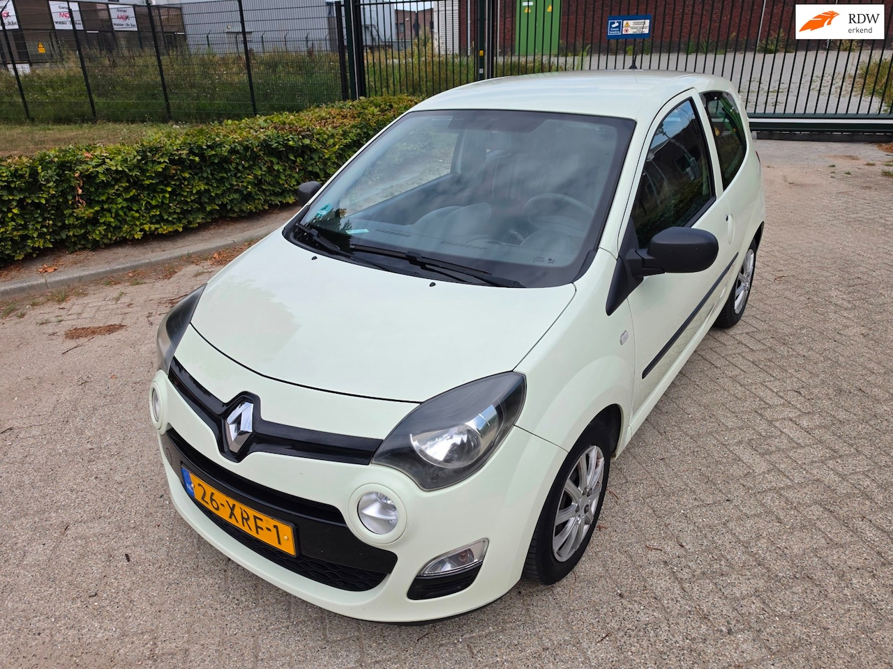 Renault Twingo - 1.2 16V Authentique ECOLINE NAP NETJES! - AutoWereld.nl