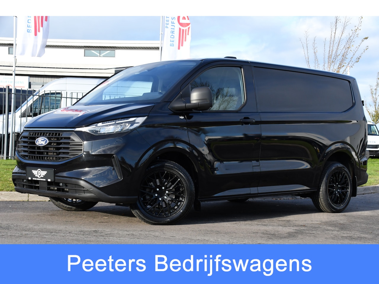 Ford Transit Custom - 300 2.0 TDCI L1H1 Black Edition Virtual, Cruise, Carplay, Camera, LED, Automaat, 136pk, St - AutoWereld.nl