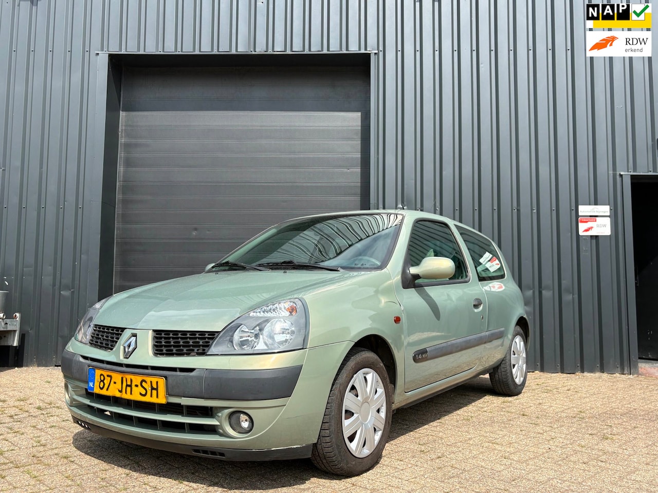 Renault Clio - 1.4-16V Privilège-automaat-airco-NWE APK - AutoWereld.nl